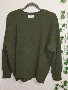 Old Navy Women's Dark Olive Crewneck Sweater